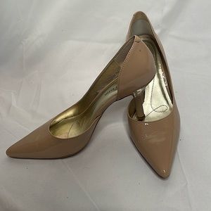 Anne Klein Nude Pumps - 6.5